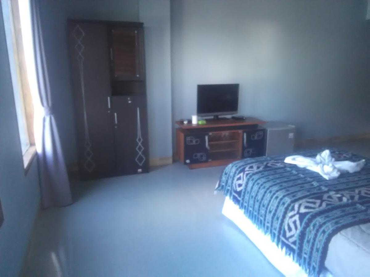 Ridho Malik Hotel Bumbang Exterior photo